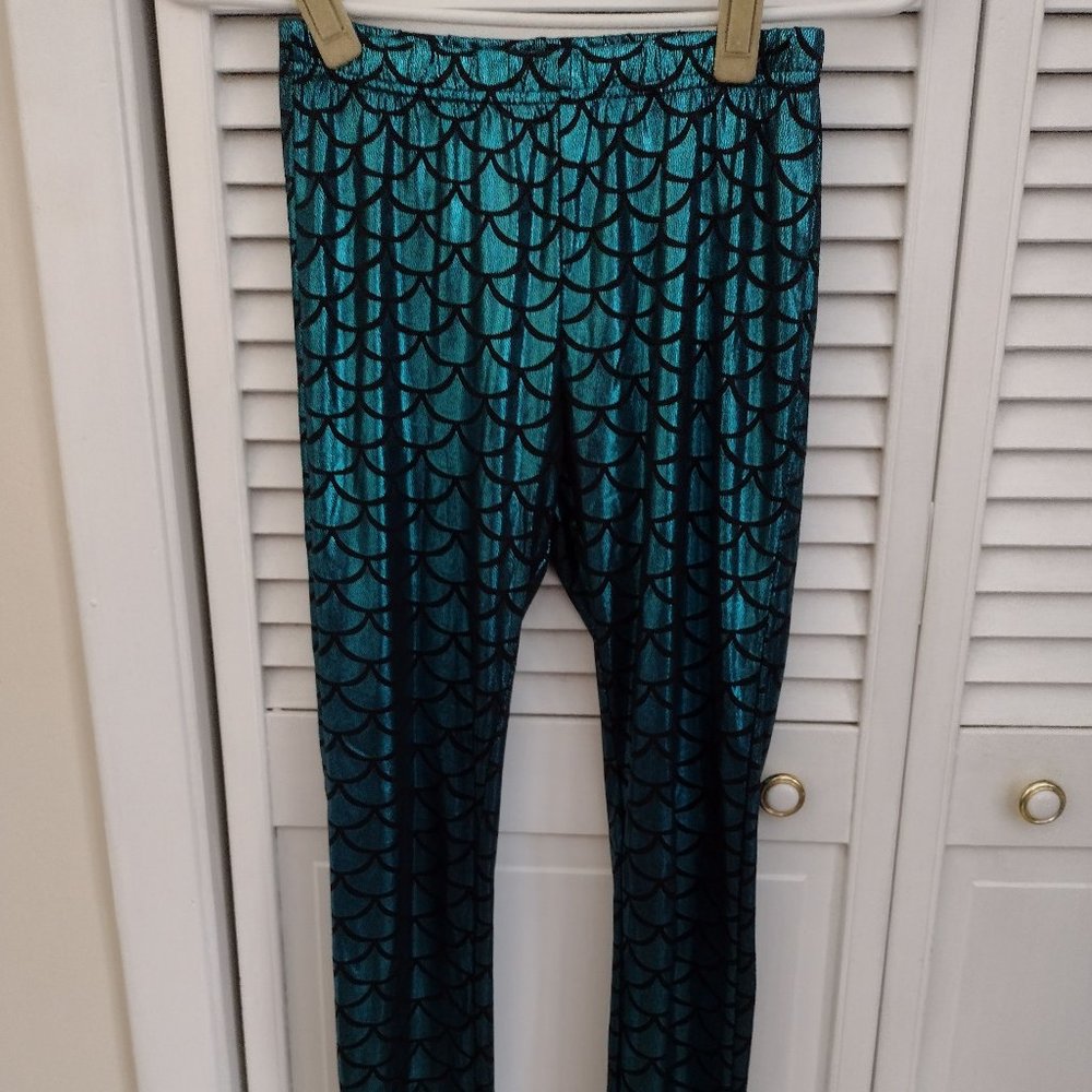 Laugh Out Loud Always Shimmer Mermaid Scales Leggings Size M